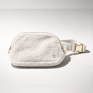 Lululemon White Sherpa Belt Bag Fanny Pack